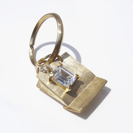 paper-bag Keyholder | cz