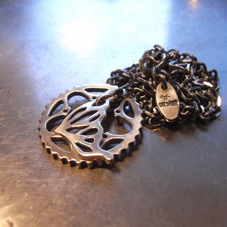 34T chainring necklace＋蝶・片羽
