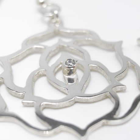 flower-lace pierce | 薔薇