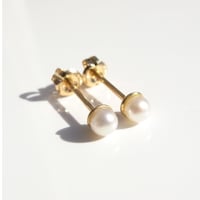 mic pearl pierce