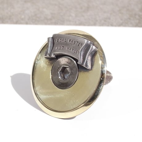 ribbon plate | head cap