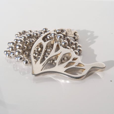 片羽 necklace | small | sv
