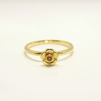 Garden flower Ring | type A | garnet