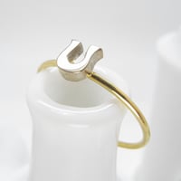 sottile - horseshoe ring