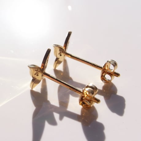 petite butterfly pierce | large