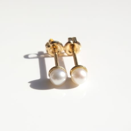 mic pearl pierce