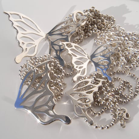 片羽 necklace | small | sv