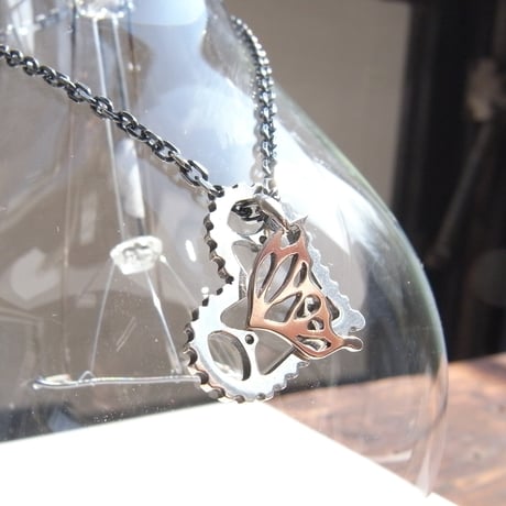 34T chainring necklace＋蝶・片羽