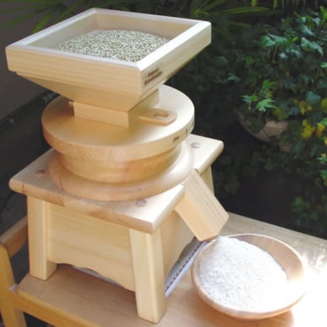 電動石臼製粉機200V【A-130 Super-J インバータ付】ヨーロッパ製でお洒落な石臼！||パン屋さん蕎麦屋さんに最適です！(税込/送料込)