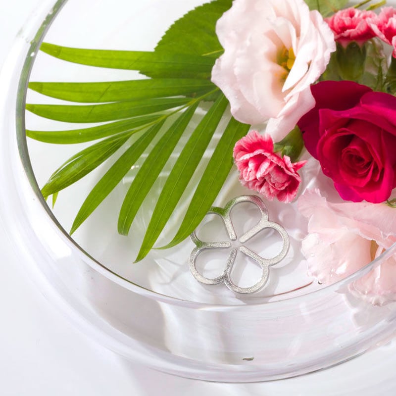 『砂糖花子（がし）、咲ク、咲ク。』 咲くすず SAKUSUZU | 織田幸銅器 オンラインショップ