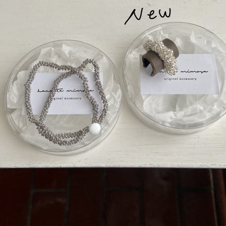 lumiere/ear cuff /silver line beads