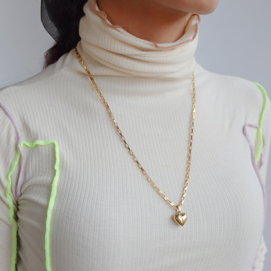 6384159c4aed195ab1372361
