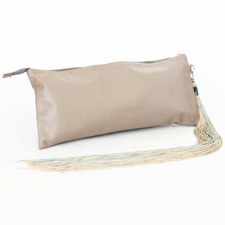 tail tale clutch bag (leather)beige#01【クラッチバッグ】