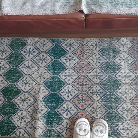 一点物ビンテージラグ（トルコ、アナトリア）ペイズリー柄 112 x 219 cm 一点物ビンテージラグ（トルコ、アナトリア）ペイズリー柄 112 x 219 cm