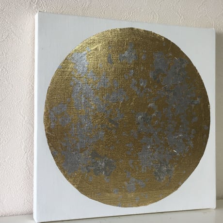 金に銀の月