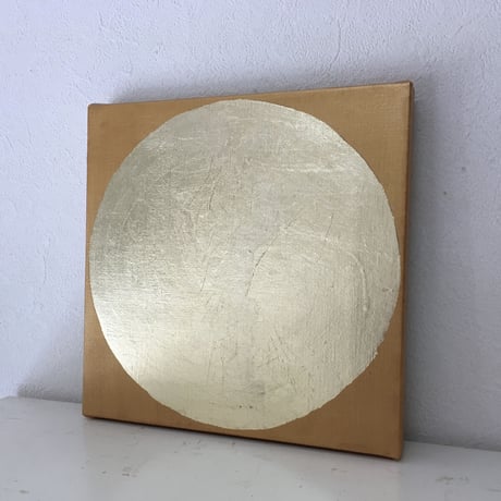 月