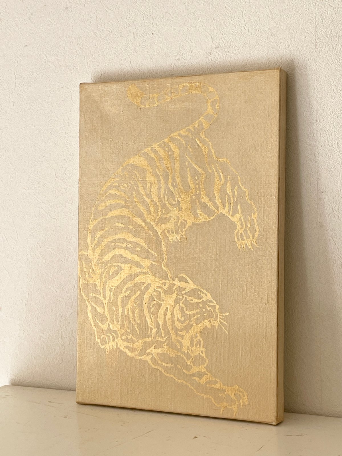 金の虎　　　　　　　　　　　　　　　　　　　ゴールド GOLD 芸術品 美術品 金の虎 | AKIKO KONDO