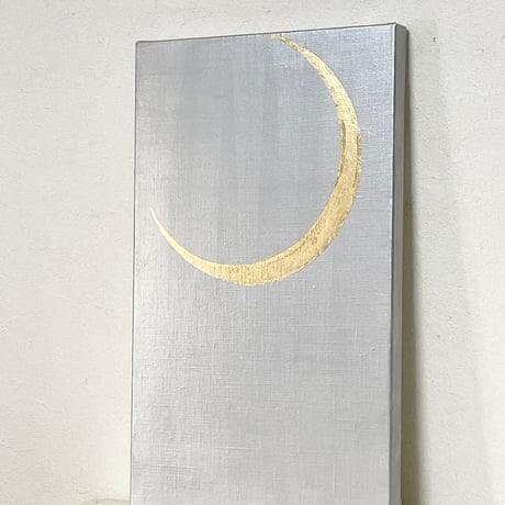 金の三日月