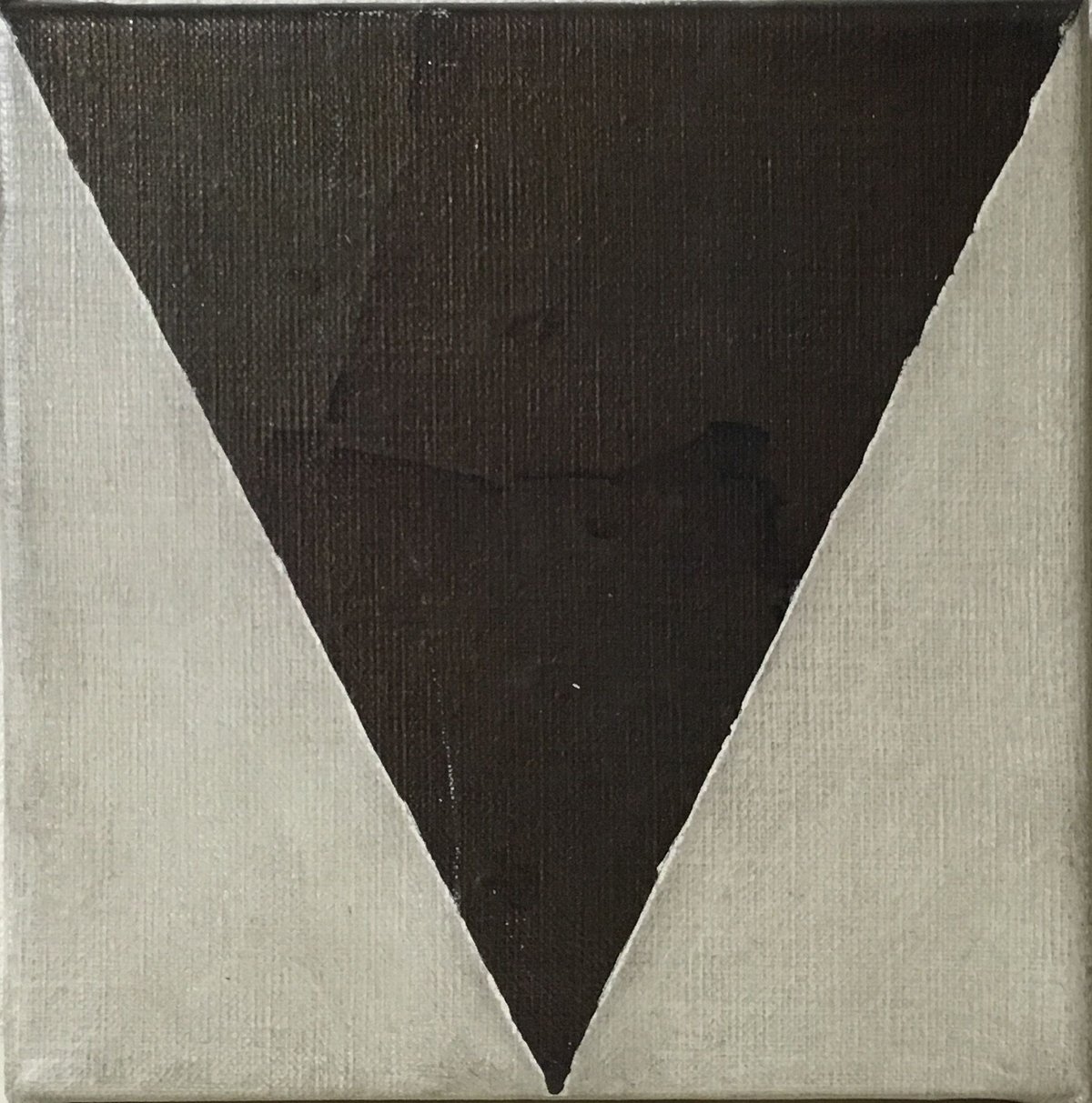 逆三角 | AKIKO KONDO