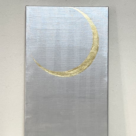 金の三日月