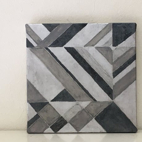 Geo/ grigio