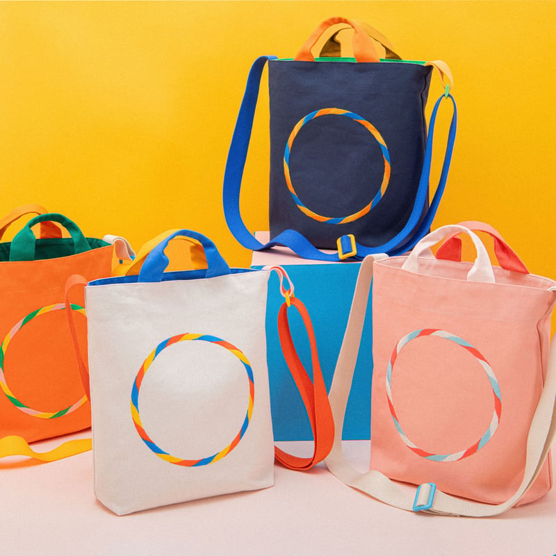 Hoop Shoulder Bag | HOWTOVENUS