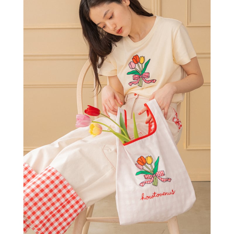 Tulip Bouquet Tote Bag | HOWTOVENUS