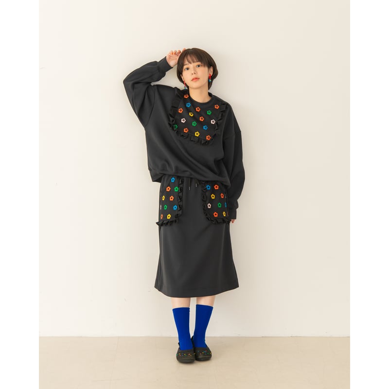 スカート HOWTOVENUS Flower Sweat Skirt BLACK Flower Sweat Skirt | HOWTOVENUS