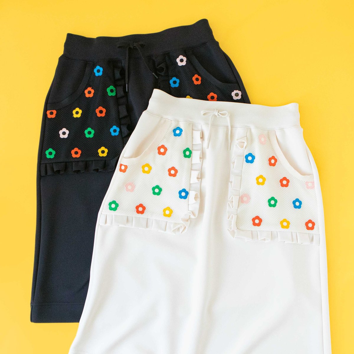 Flower Sweat Skirt | HOWTOVENUS