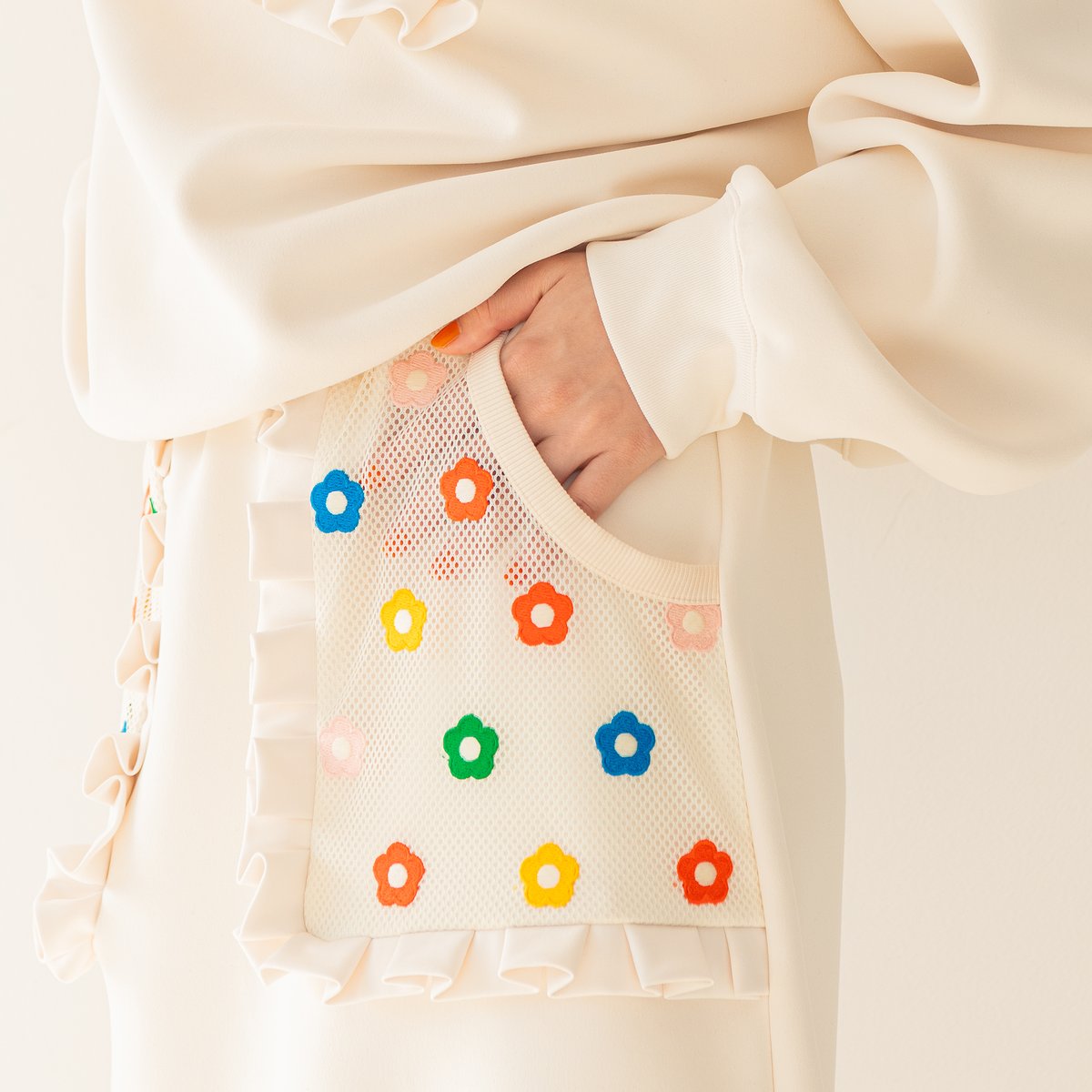 Flower Sweat Skirt | HOWTOVENUS
