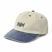Script Pigment Strapback Cap (Grey / Navy)