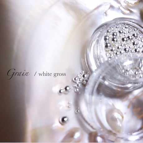 Grain / white gloss