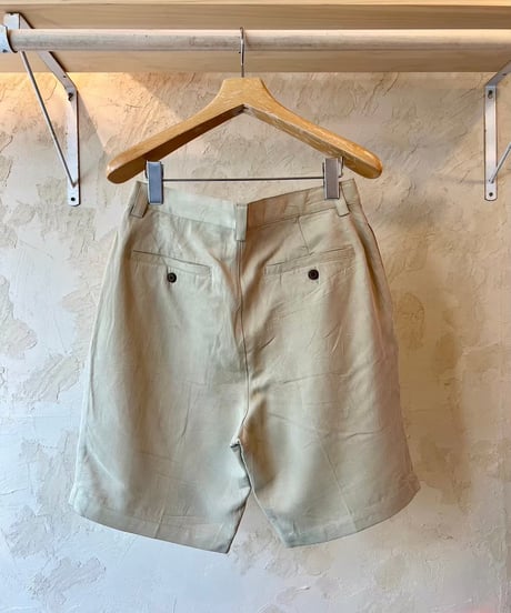 リゾート感溢れる2タックショーツ