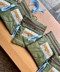 JUNK PACK  [us quilting Sakosh]