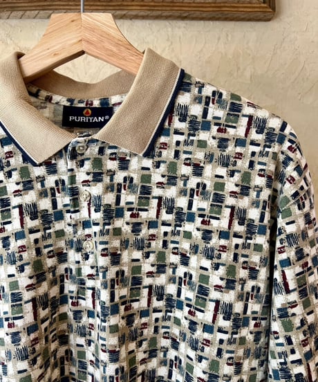 Tシャツに襟を付けただけみたいなポロシャツ