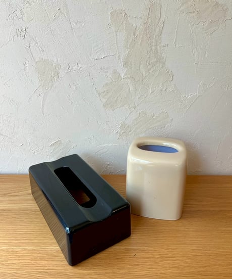 クリーミーなフォルムが素敵なティッシュホルダー