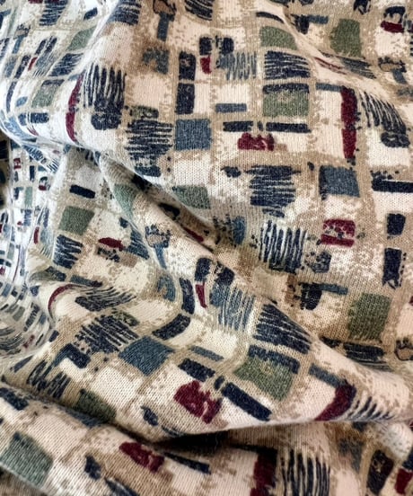 Tシャツに襟を付けただけみたいなポロシャツ
