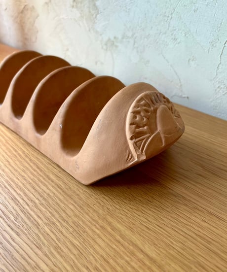 ♯59 しっかりずっしり陶器のタコススタンド