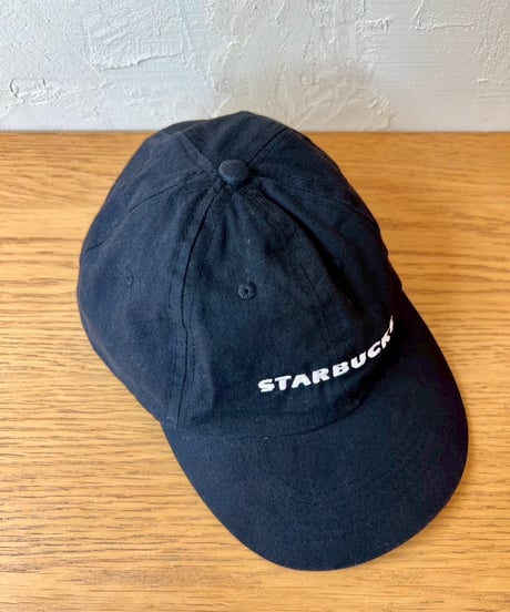 店員さんも持って無い気がするスタッフキャップ