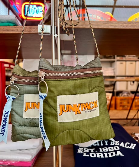 JUNK PACK  [us quilting Sakosh]