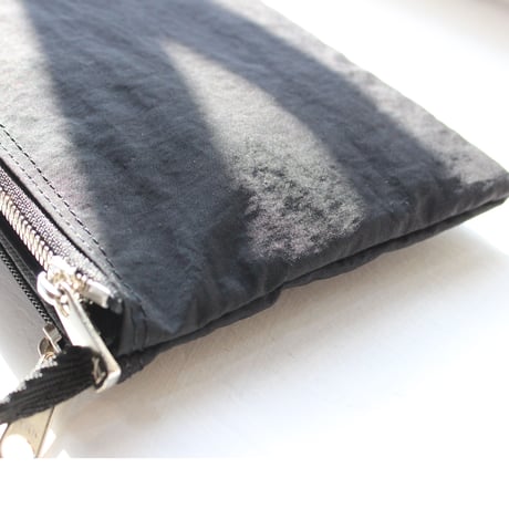 ［implres］IN-52 easy square shoulder bag