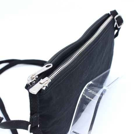 ［implres］IN-52 easy square shoulder bag