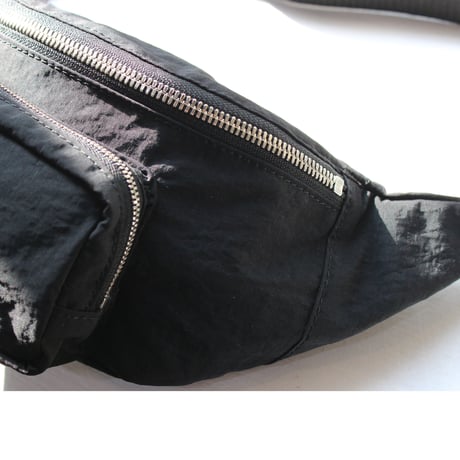 ［implres］IN-56 cheerful body bag