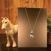 シンプルな馬のハートネックレス