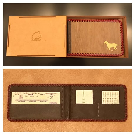 木とレザーの馬券ケース