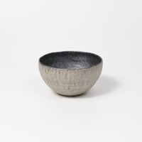 井内 素 / 丸碗 / ボウル / 白黒 (実物写真3-525)