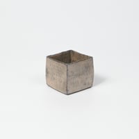 井内 素 / 小鉢 / CUBE / 灰 (実物写真3-511)