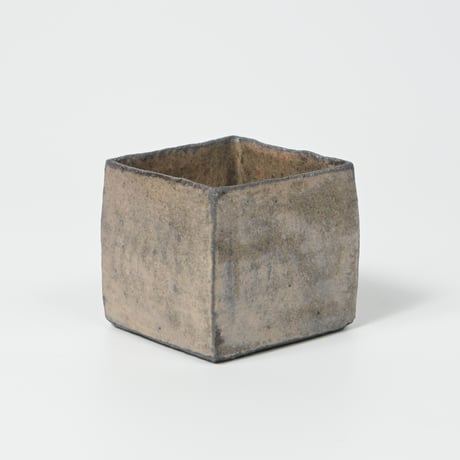 井内 素 / 小鉢 / CUBE / 灰 (実物写真3-511)