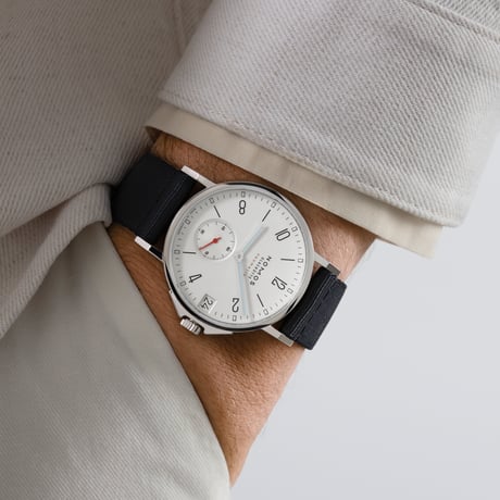NOMOS Glashütte / Ahoi neomatik 38 Date / NM525  525