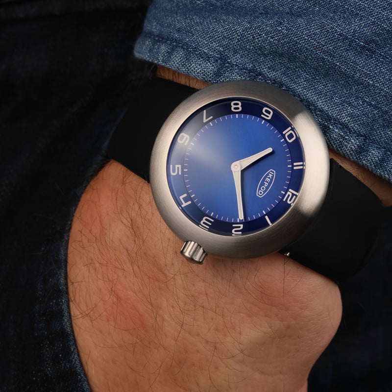 LEDデジタル時計・PIMP Pimp デジタル ブルーLED メンズ腕時計 稼働品